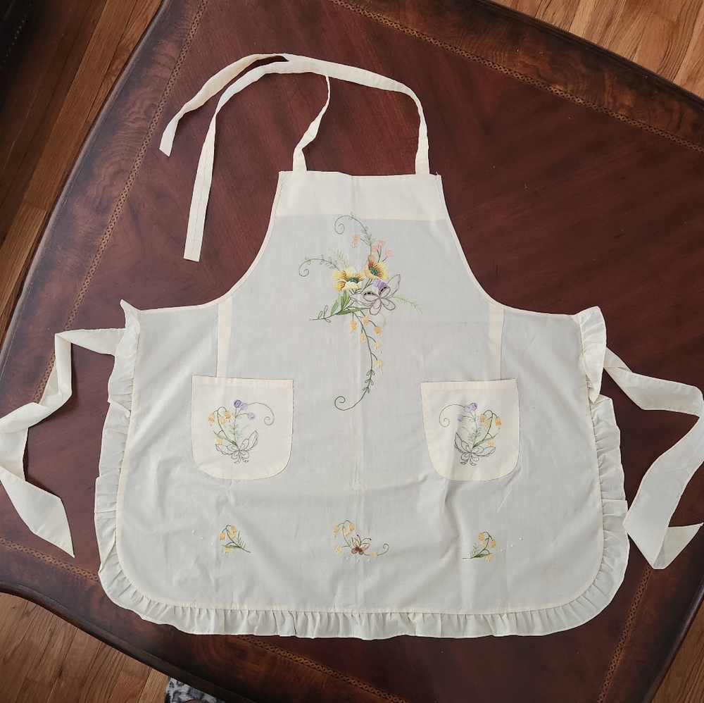 Vintage Full Embroidered Apron (Macy's)
